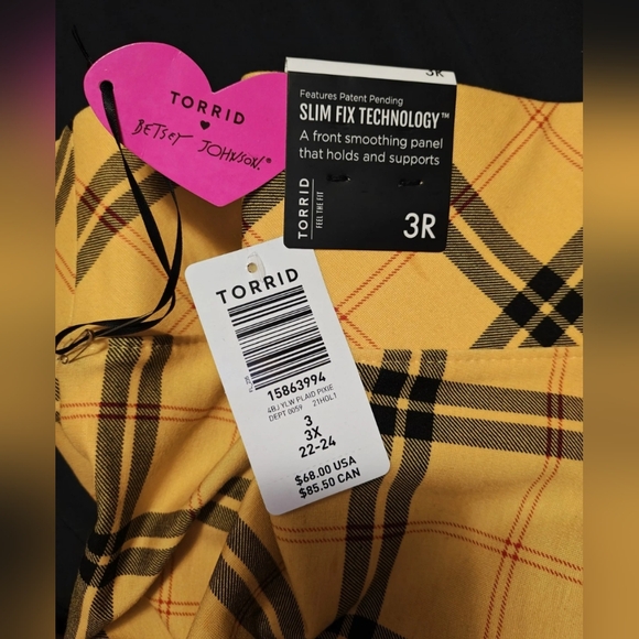 Torrid Betsy Johnson Bomber (3) & Pixie (3R) Luxe Ponte Pant Suit Yellow Plaid - Picture 12 of 15
